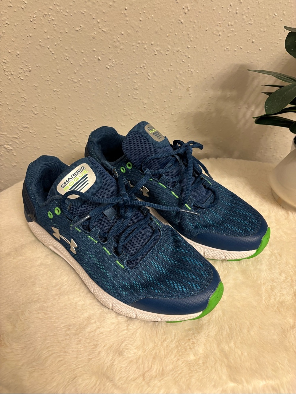 Under Armour Kids Navy Blue Sneakers with Bright Green Accents